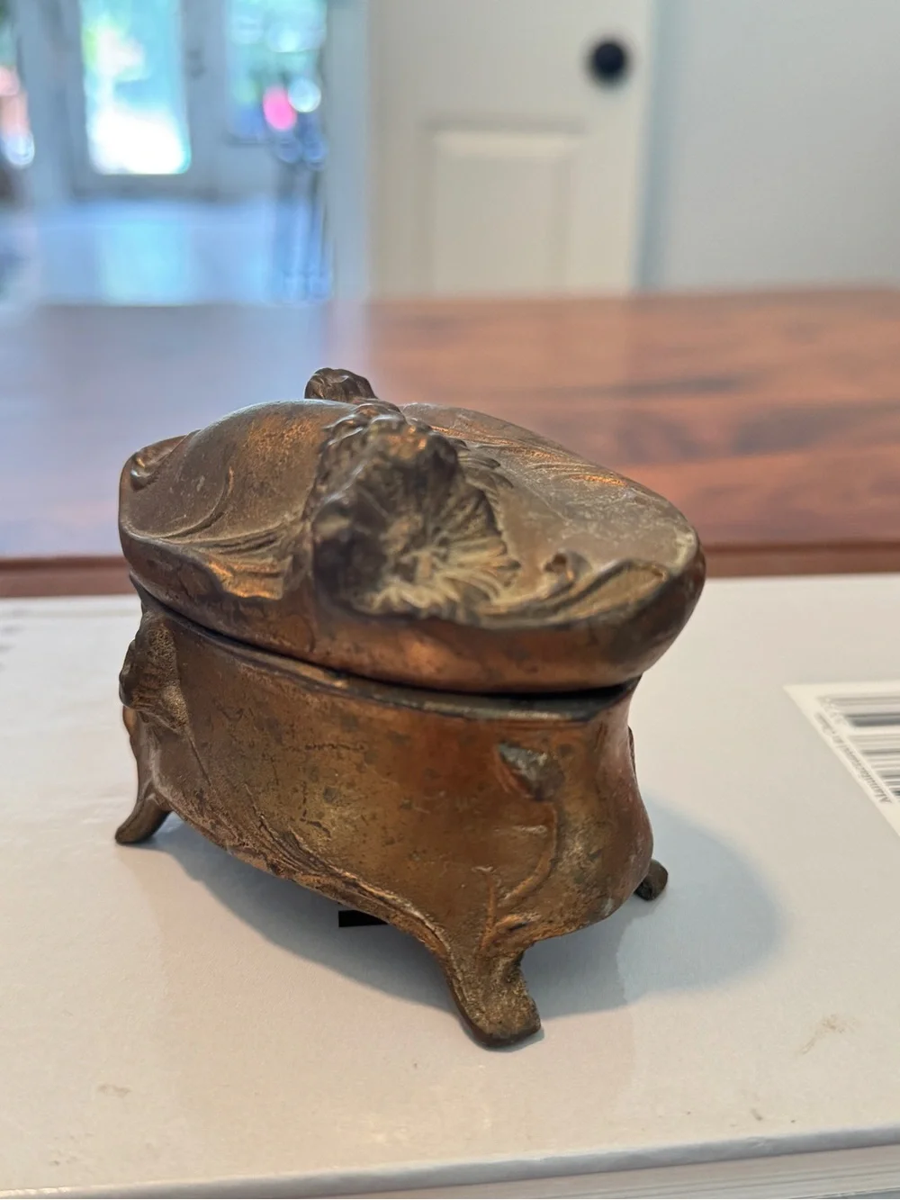 Vintage 1960S Metal Gilded Trinket Box antique jewelry casket